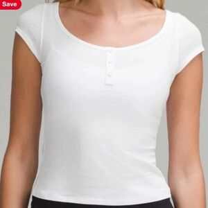 Lululemon Athletica Cream Short Sleeve Top